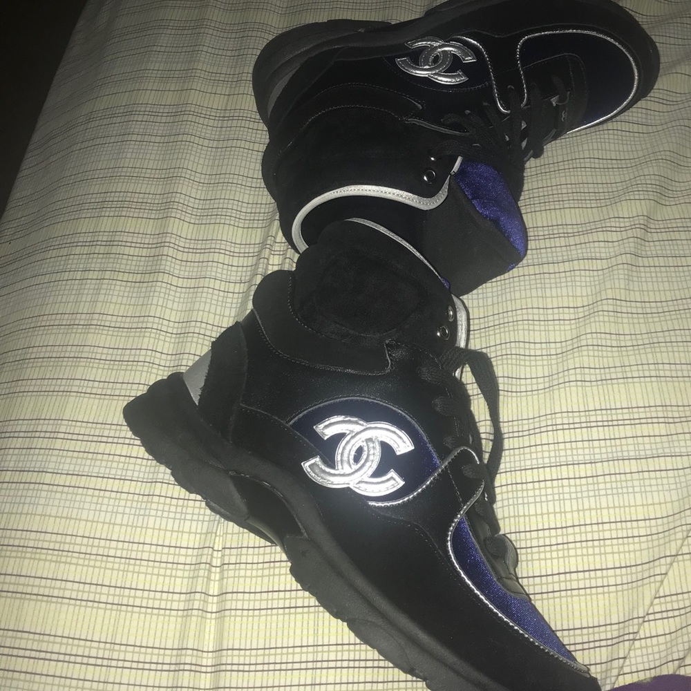 Chanel calfskin & velvet black, Navy Blue silver